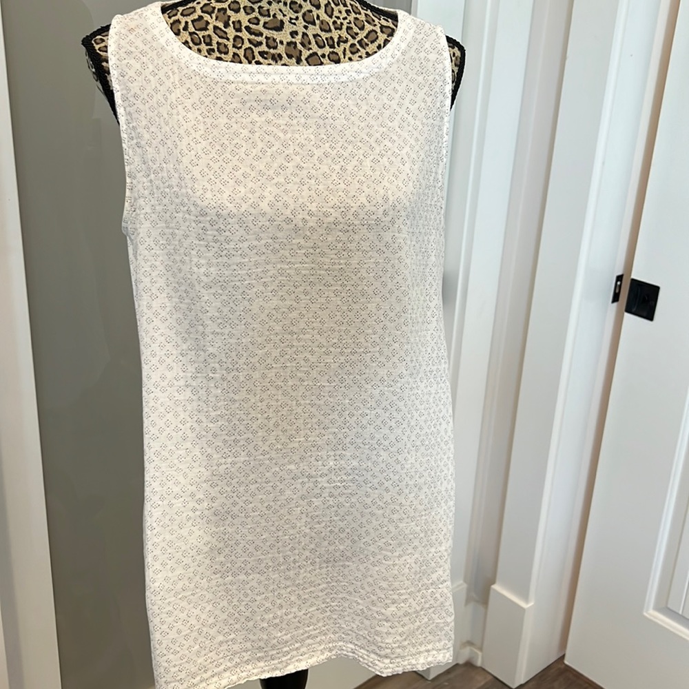 Eileen Fisher Organic Cotton tunic, size M, tiny dots. Excellent condition